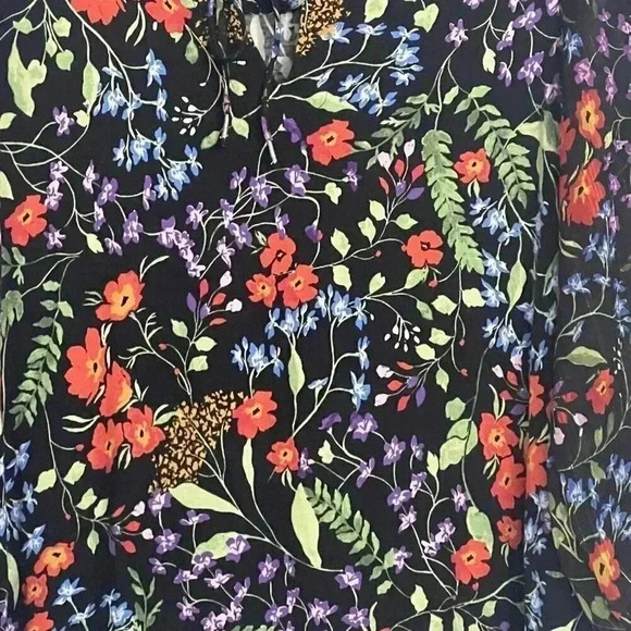 Women's MAEVE Anthropologie Jacquin Peasant Blouse Size Medium Black Floral - Picture 2 of 7